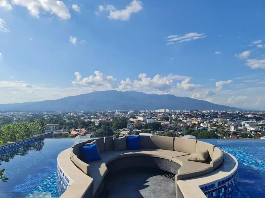 Astra Sky River无边泳池奢华温馨97㎡大三卧山景套房 Appartement Chiang Mai Buitenkant foto