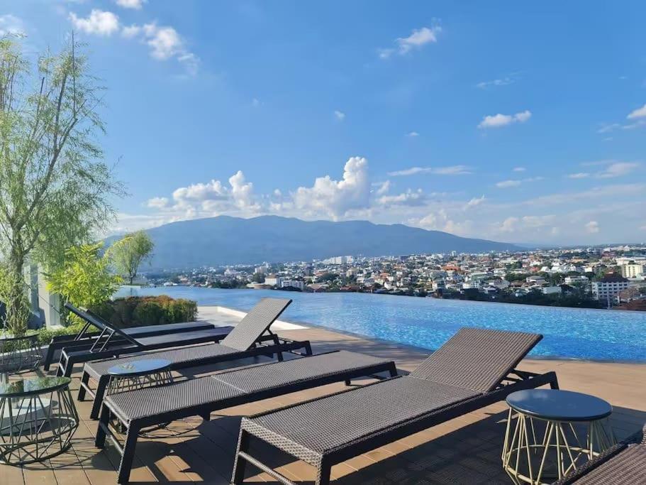 Astra Sky River无边泳池奢华温馨97㎡大三卧山景套房 Chiang Mai Buitenkant foto